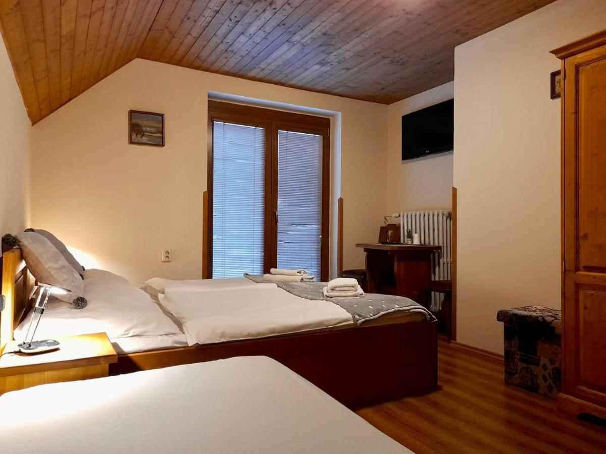 Restaurant A Pod Draci Skalou 3* Karlstejn